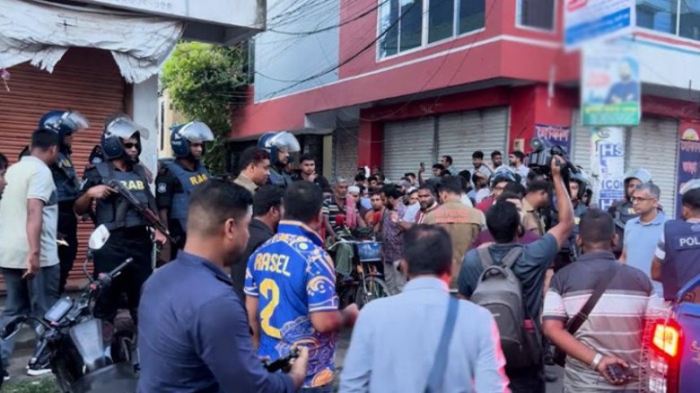 জামায়াত-গণঅধিকার পরিষদ সংঘর্ষ, এমপি আমির হামজাসহ আহত ১০